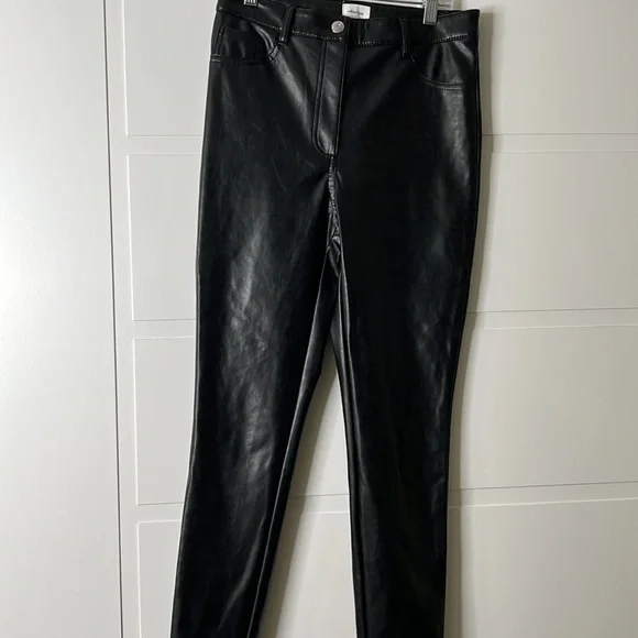 Wilfred size 4 vegan leather pants - Picture 3 of 6